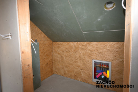 Dom 70m2 w Raculi